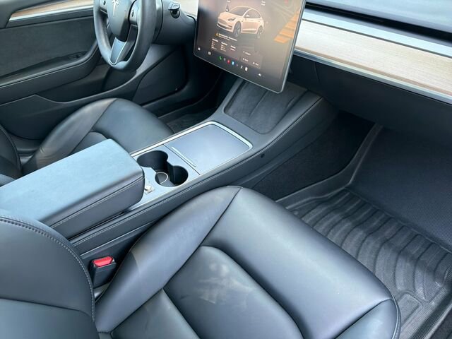 Used 2023 Tesla Model 3 Standard Range RWD image 19