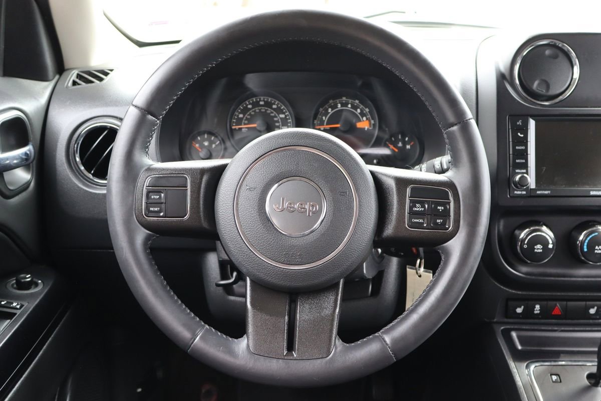 Used 2016 Jeep Patriot High Altitude image 18