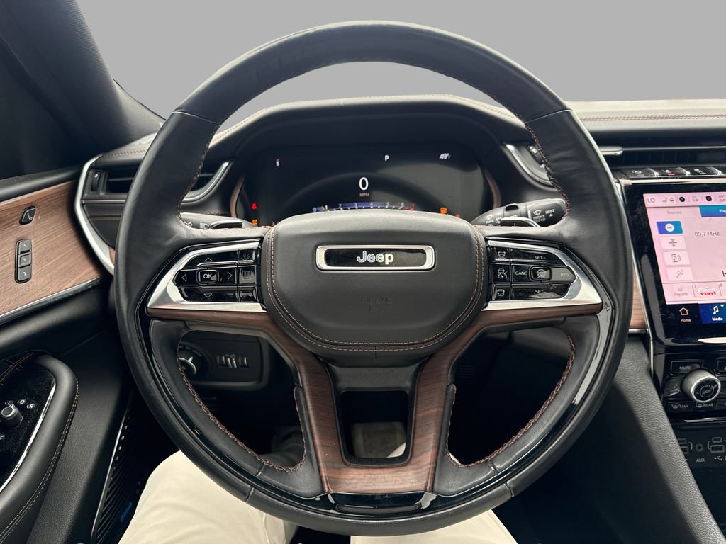 Used 2022 Jeep Grand Cherokee Summit image 18
