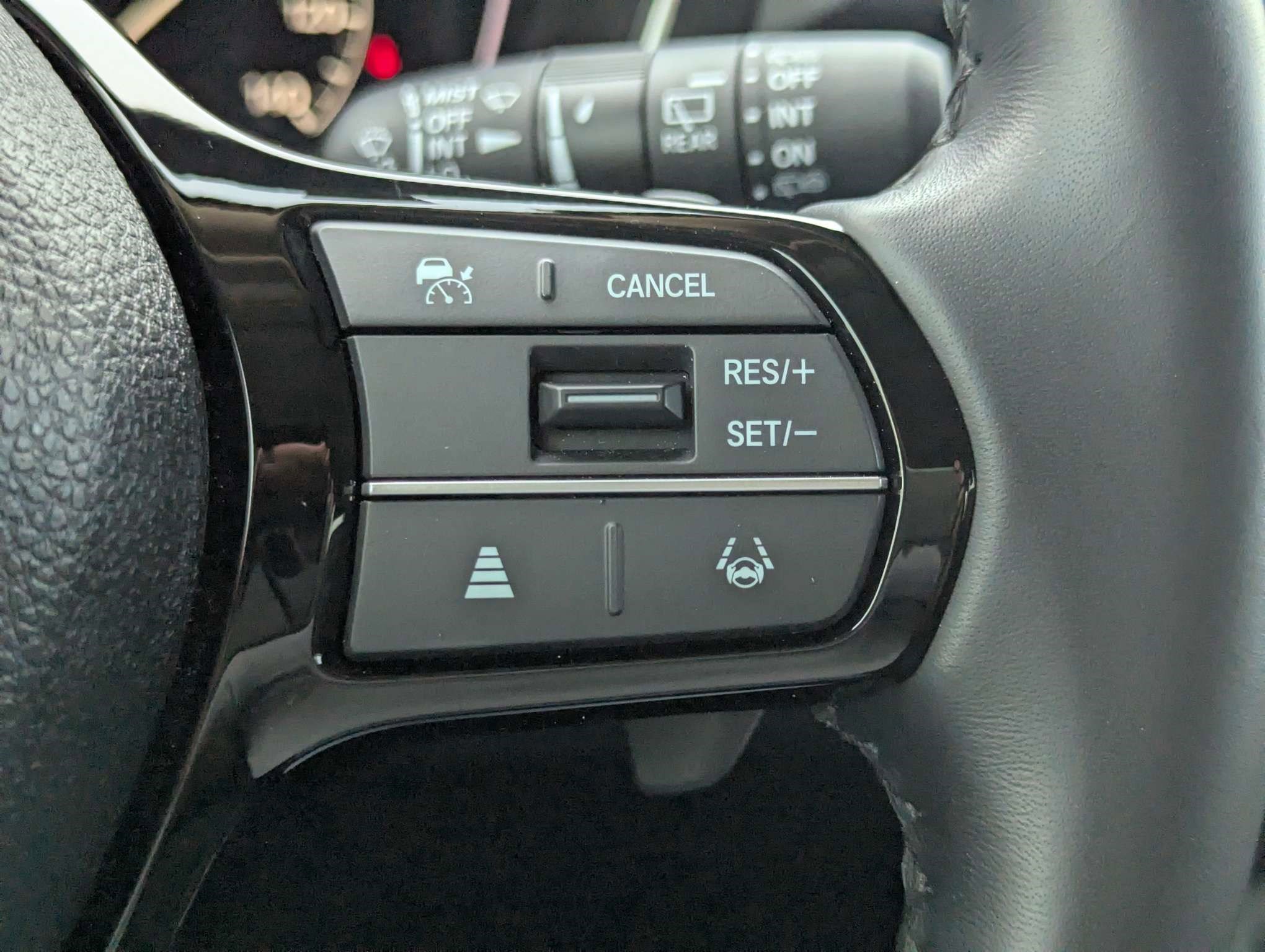 Certified 2025 Honda Pilot EX-L image 32