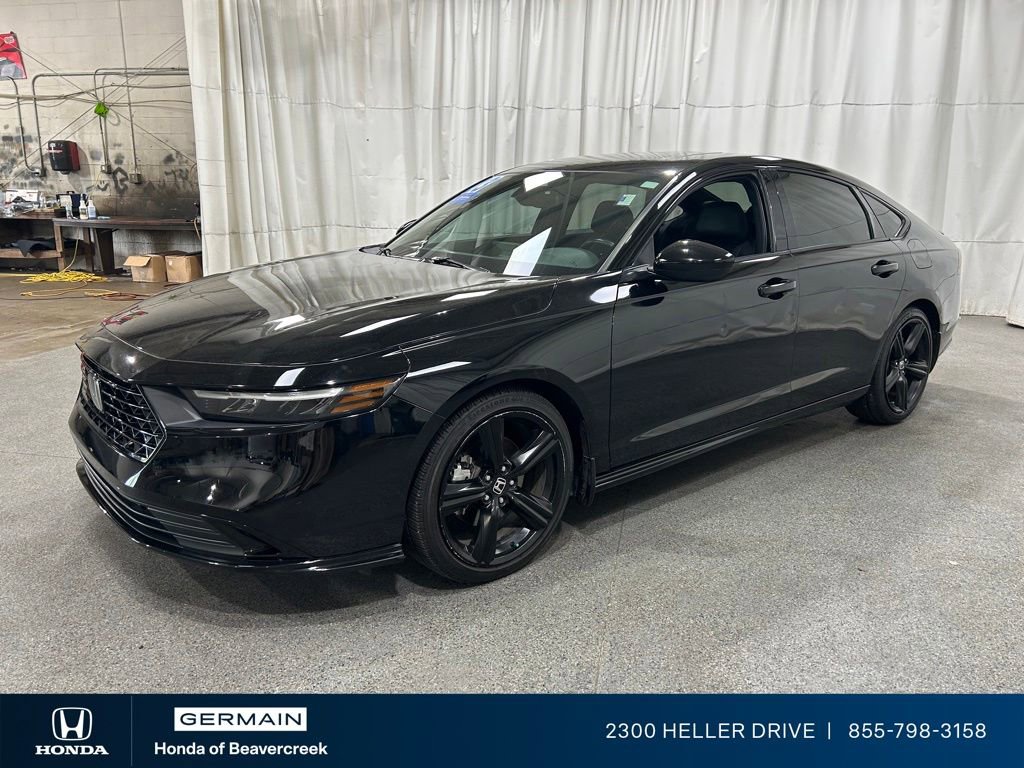 Used 2023 Honda Accord Sport image 4