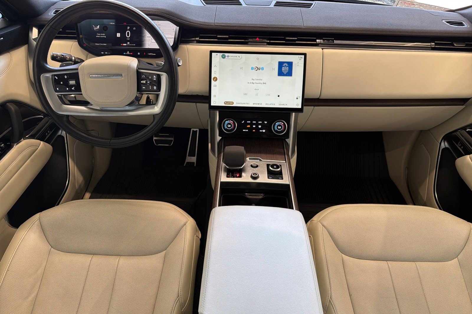 Used 2023 Land Rover Range Rover SE AWD/4WD image 15
