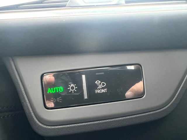 Used 2024 Audi e-tron GT Prestige AWD/4WD image 19