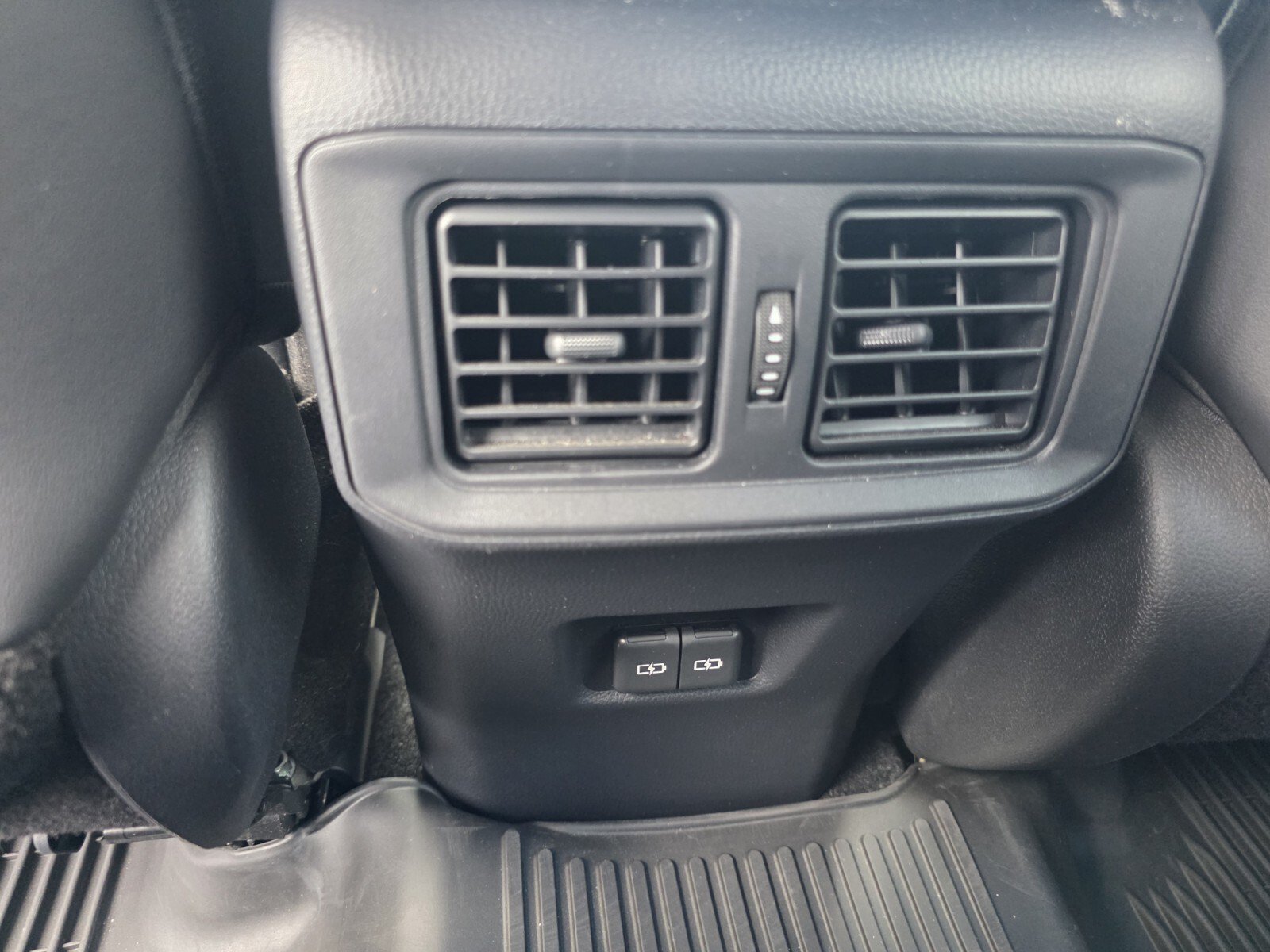 Certified 2024 Toyota RAV4 XSE AWD/4WD image 12