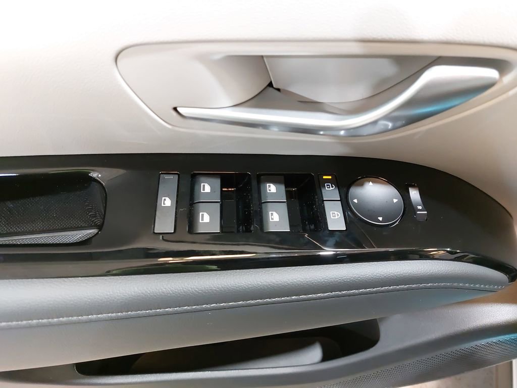 New 2026 Hyundai Tucson Limited FWD image 28