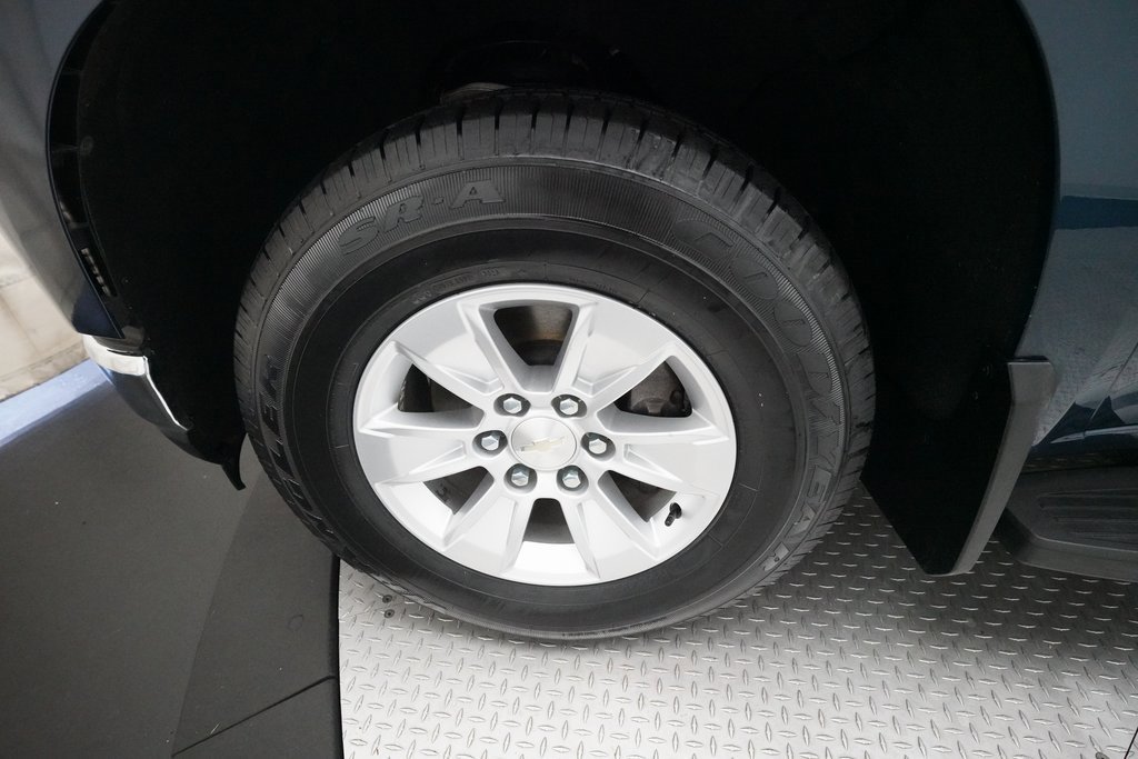 Used 2019 Chevrolet Silverado 1500 LT w/ Convenience Package image 26