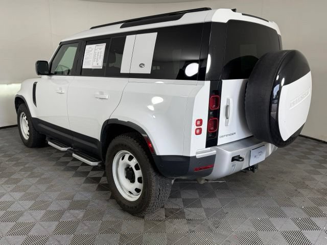 Used 2024 Land Rover Defender 110 S AWD/4WD image 4
