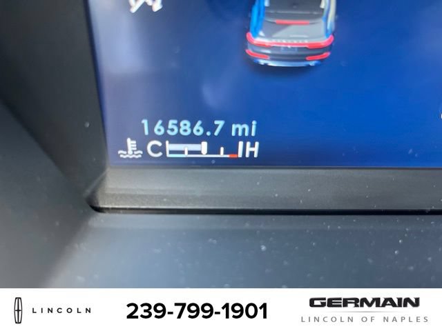 Used 2023 Lincoln Corsair Reserve w/ Equipment Group 201A FWD image 20