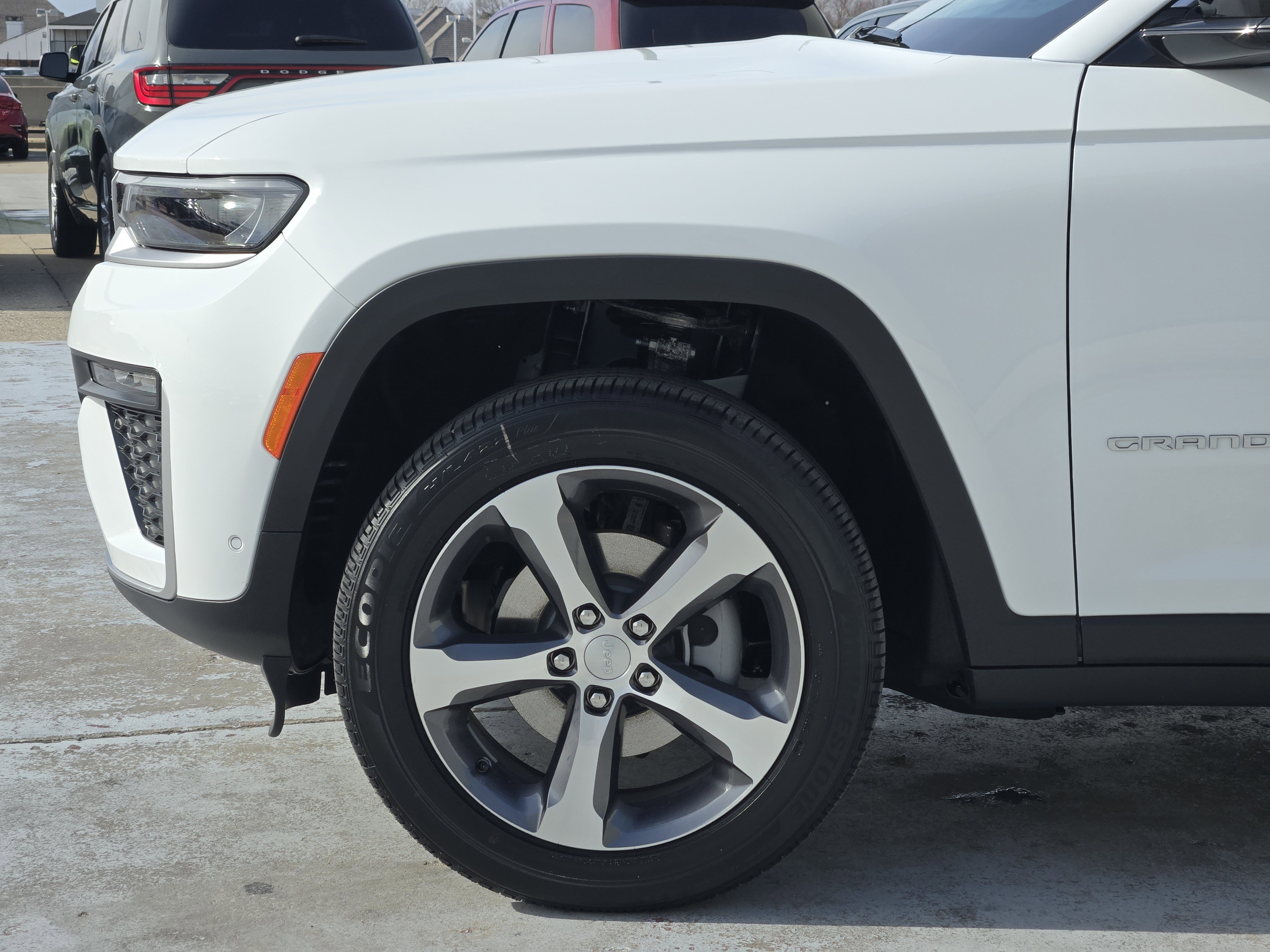 New 2026 Jeep Grand Cherokee Limited image 5