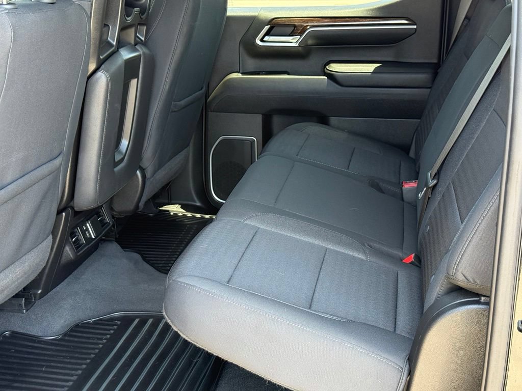 Used 2022 GMC Sierra 1500 SLE w/ X31 Off-Road Package AWD/4WD image 8