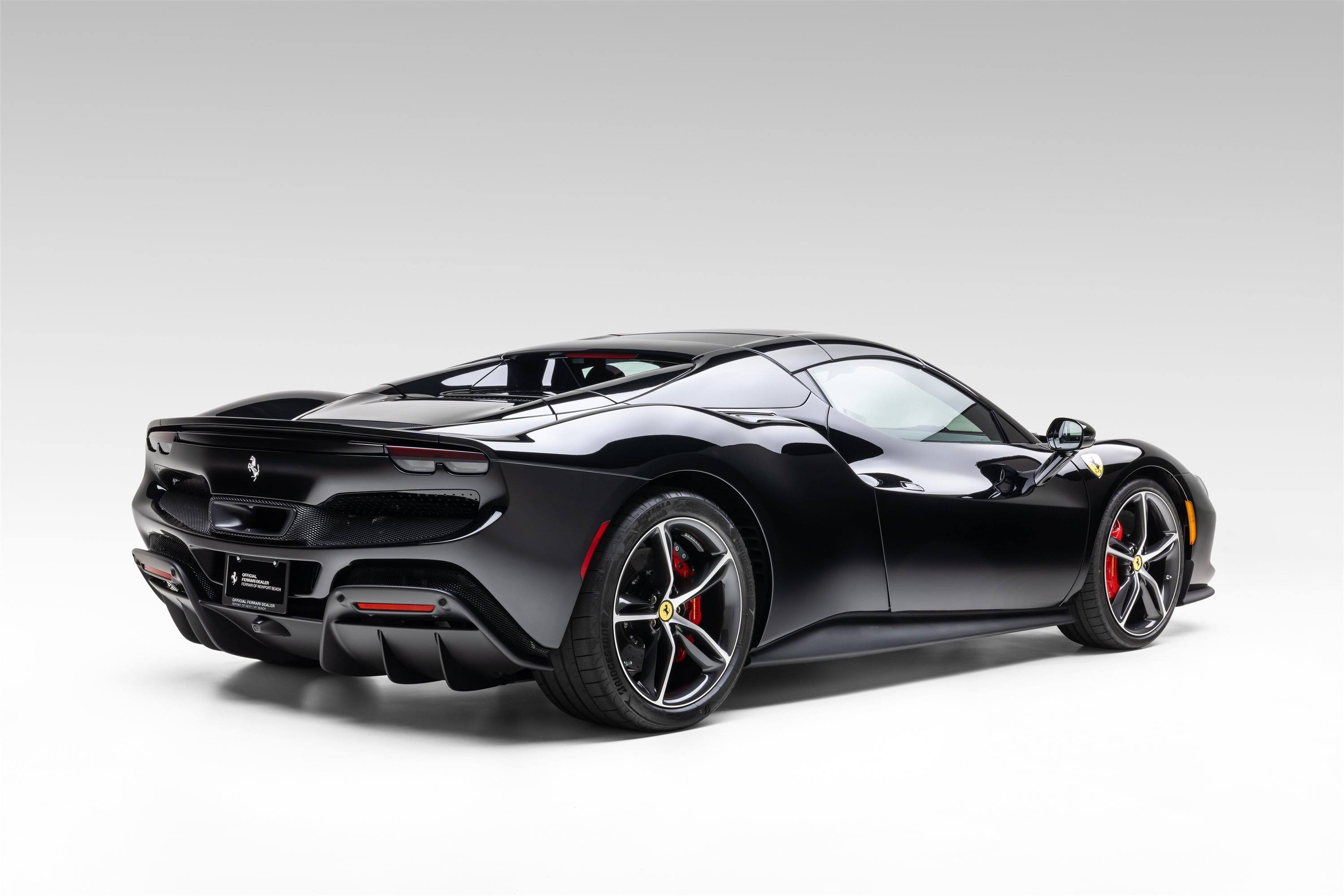 Used 2026 Ferrari 296 GTS RWD image 10