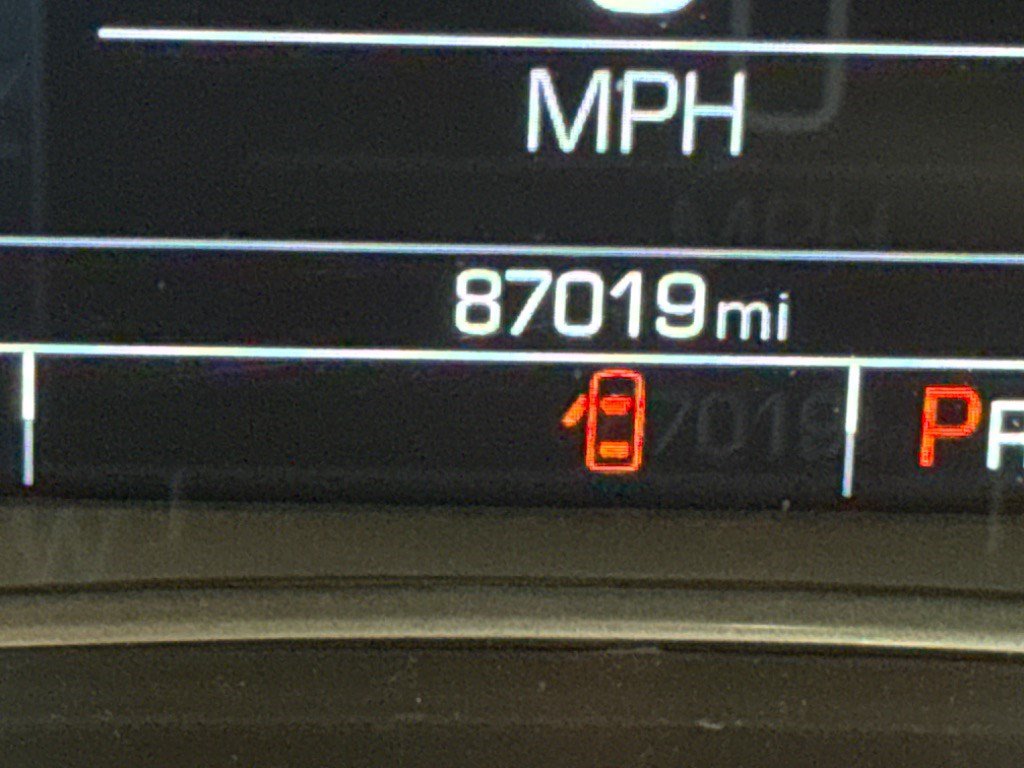Used 2018 GMC Acadia SLT FWD image 48