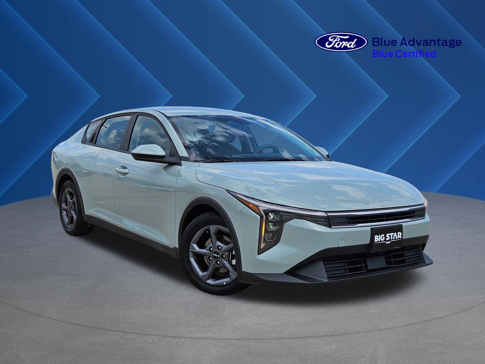 Used 2025 Kia K4 FWD image 1
