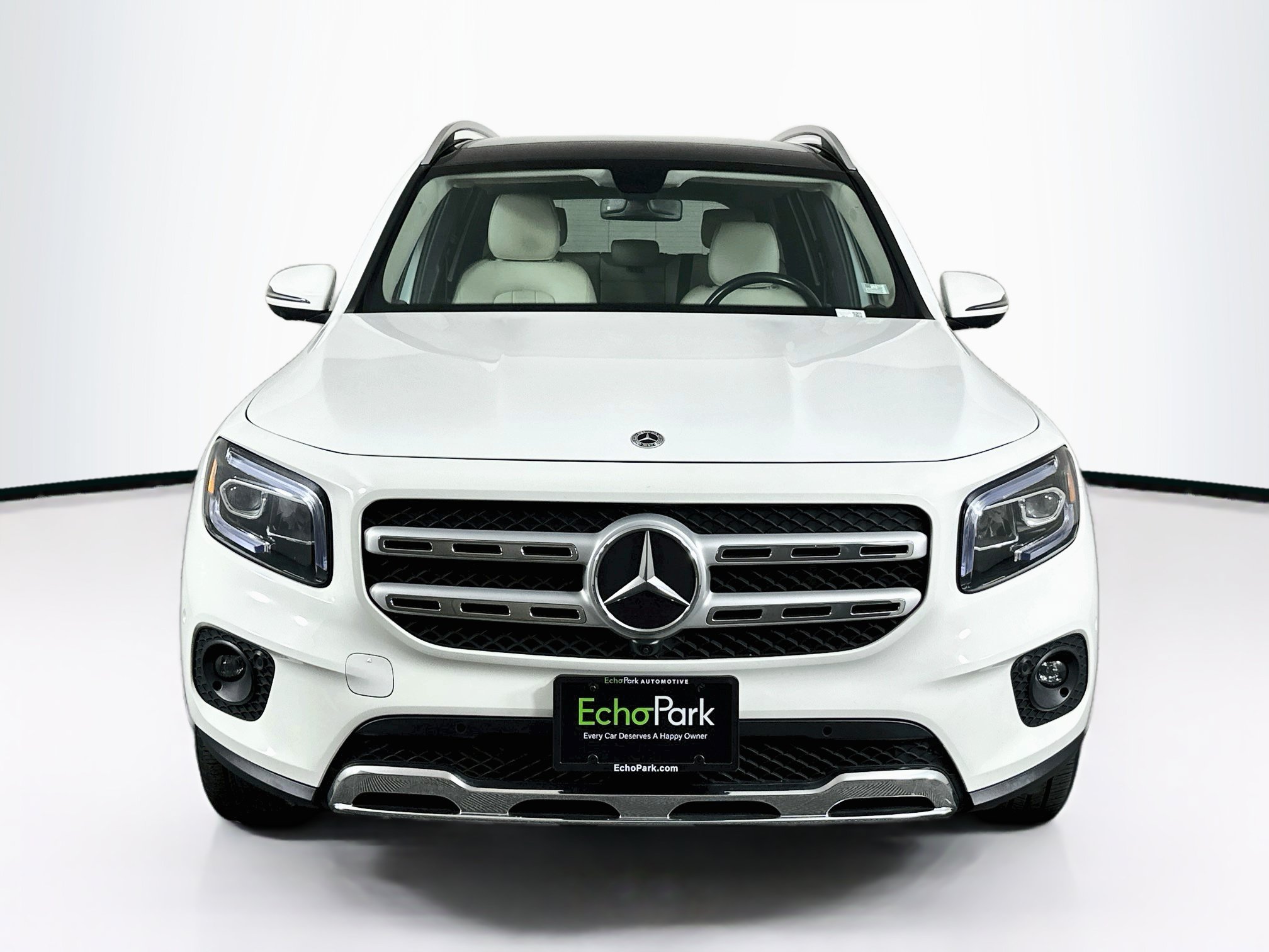 Used 2023 Mercedes-Benz GLB 250 4MATIC image 2