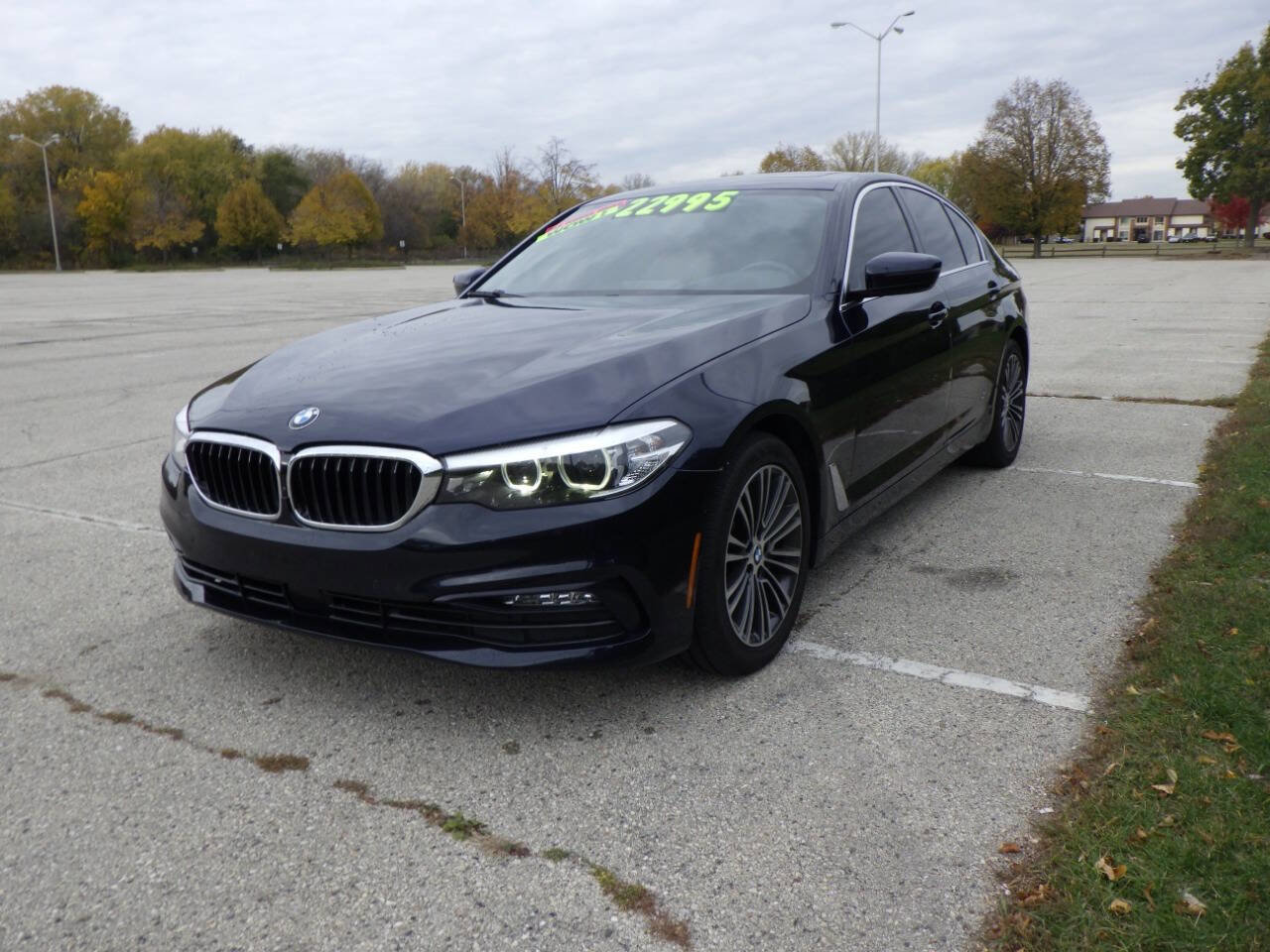 Used 2019 BMW 530i xDrive AWD/4WD image 1