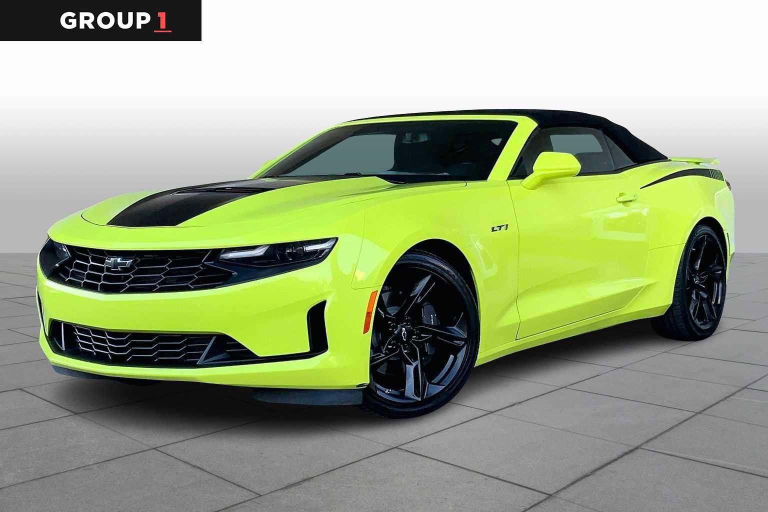 Used 2021 Chevrolet Camaro LT w/ Technology Package image 1