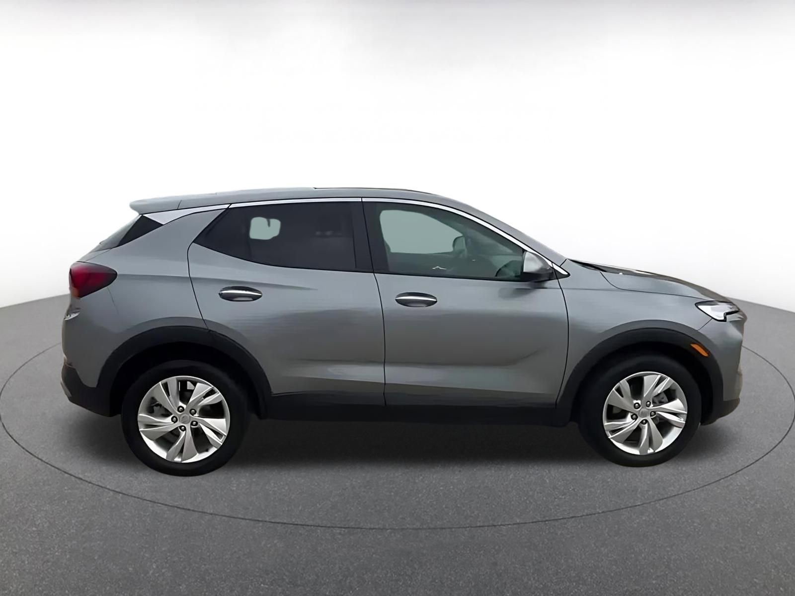 Used 2025 Buick Encore GX Preferred FWD image 16