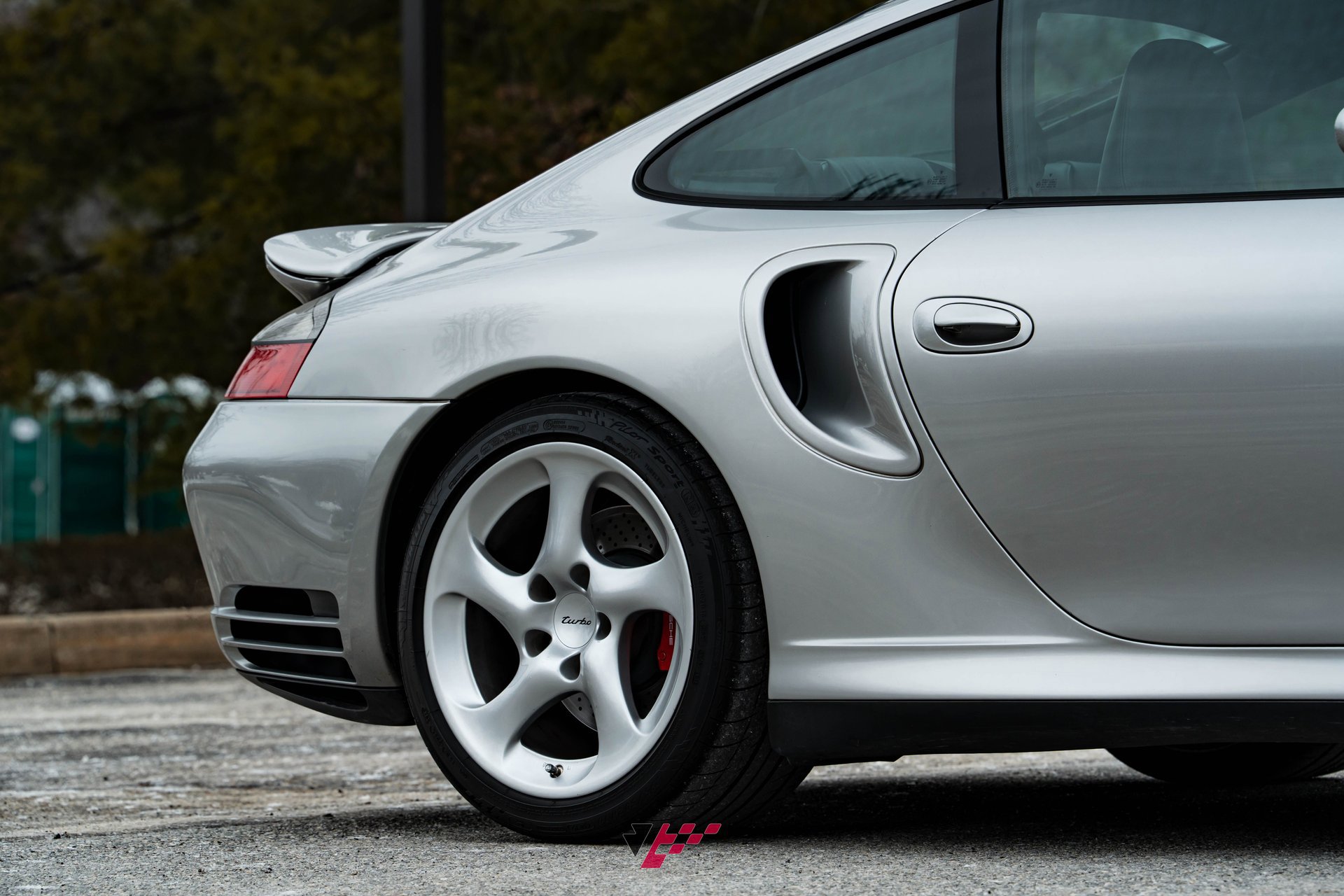 Used 2001 Porsche 911 Turbo image 35