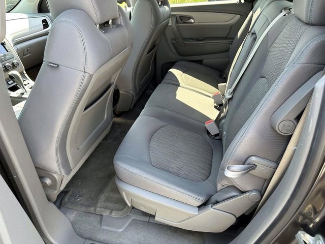 Used 2015 Chevrolet Traverse LS FWD image 11