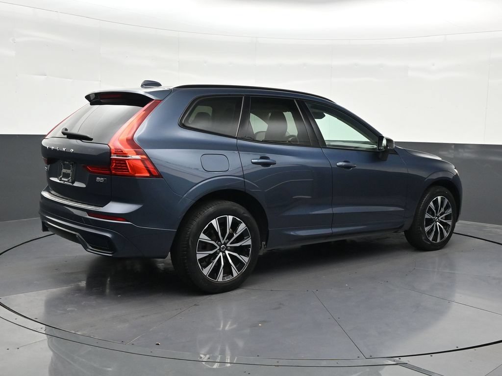 Certified 2024 Volvo XC60 B5 Core w/ Protection Package Premier AWD/4WD image 6