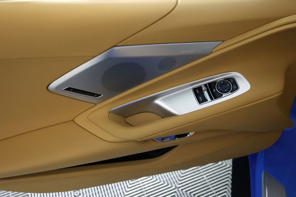 Used 2022 Chevrolet Corvette Stingray Premium Cpe w/ Z51 Performance Package image 12
