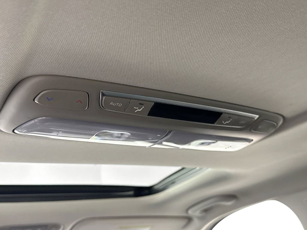 Used 2022 Kia Telluride EX w/ EX Premium Package image 30