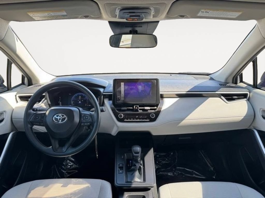 Used 2026 Toyota Corolla Cross L FWD image 13