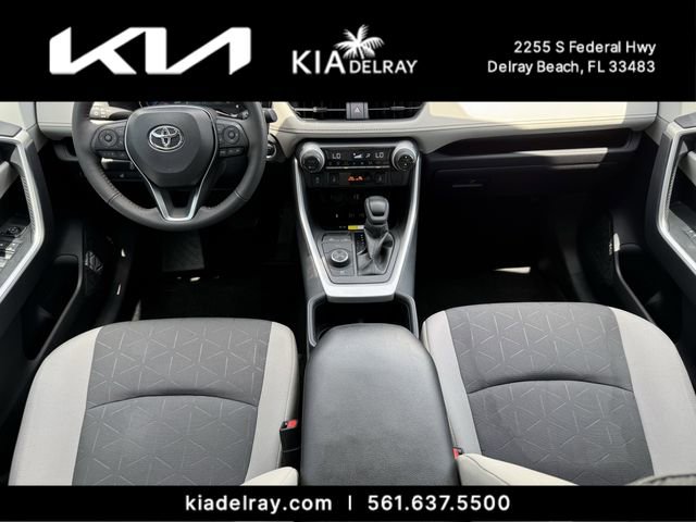 Used 2024 Toyota RAV4 XLE w/ Convenience Package image 12
