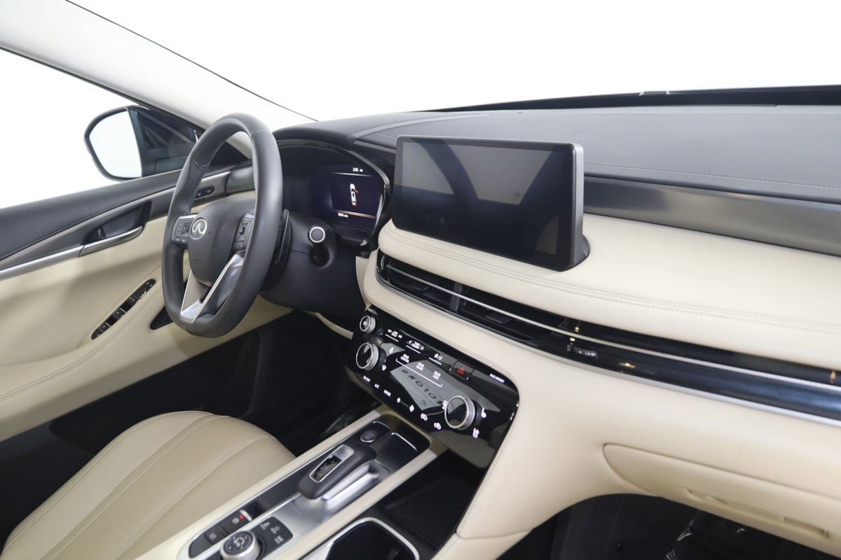 Used 2023 INFINITI QX60 Luxe w/ Cargo Package AWD/4WD image 41