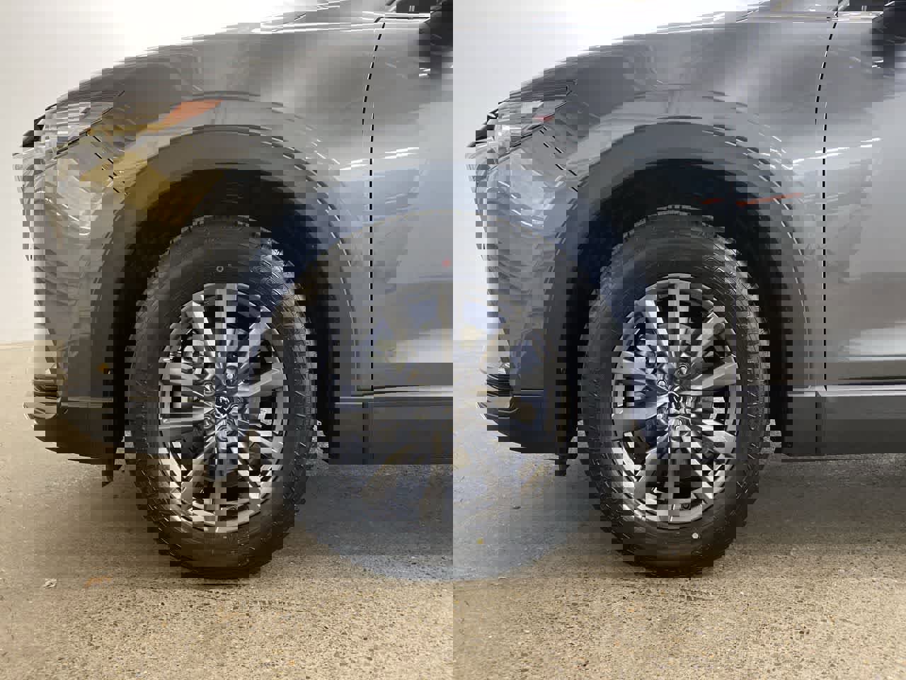 Used 2021 MAZDA CX-9 Touring w/ Touring Premium Package image 12