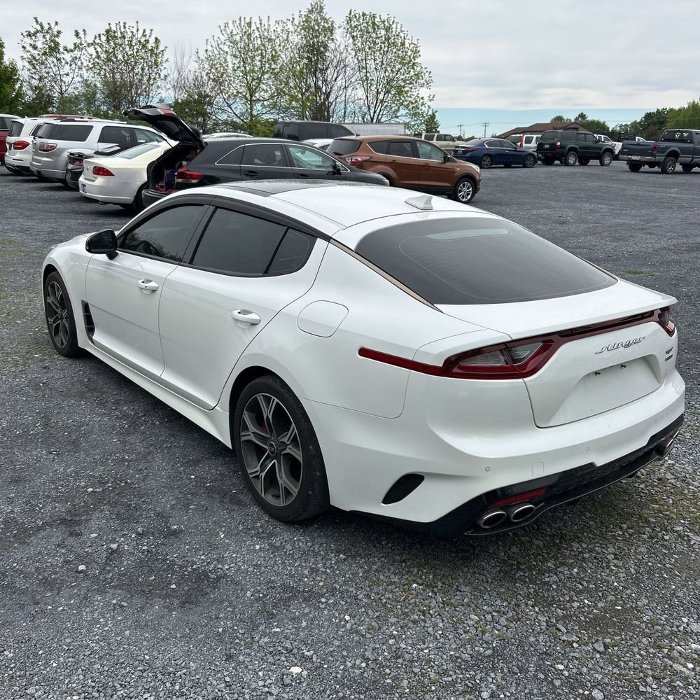Used 2019 Kia Stinger GT2 AWD/4WD image 4