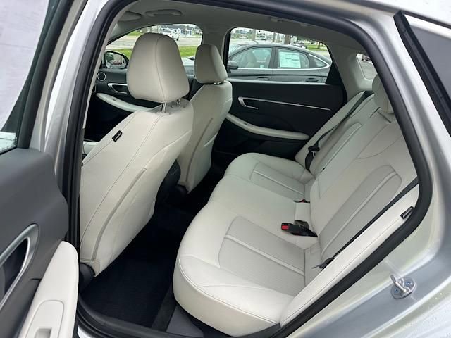 Used 2025 Hyundai Sonata SEL image 9