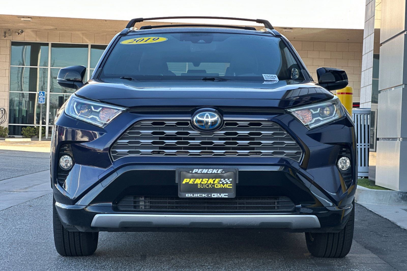 Used 2019 Toyota RAV4 XSE w/ XSE Weather Package image 9