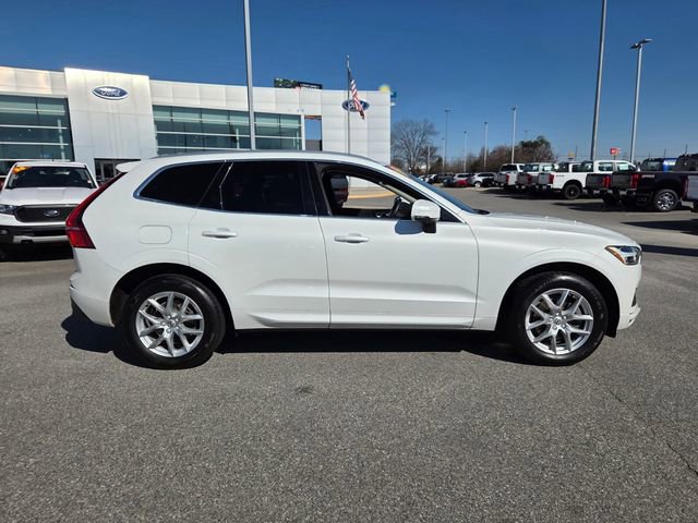 Used 2020 Volvo XC60 T5 Momentum w/ Protection Package image 13