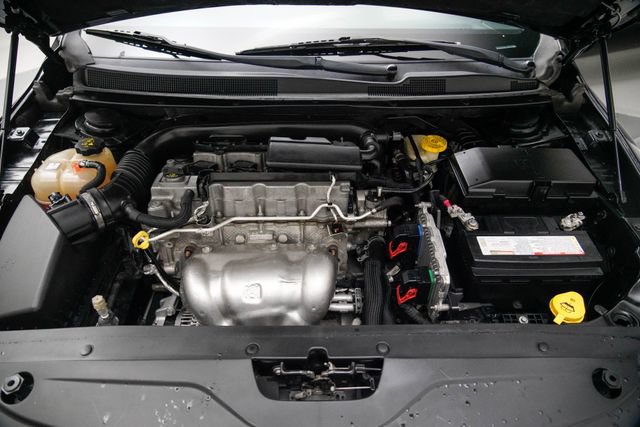 Used 2016 Chrysler 200 LX FWD image 13