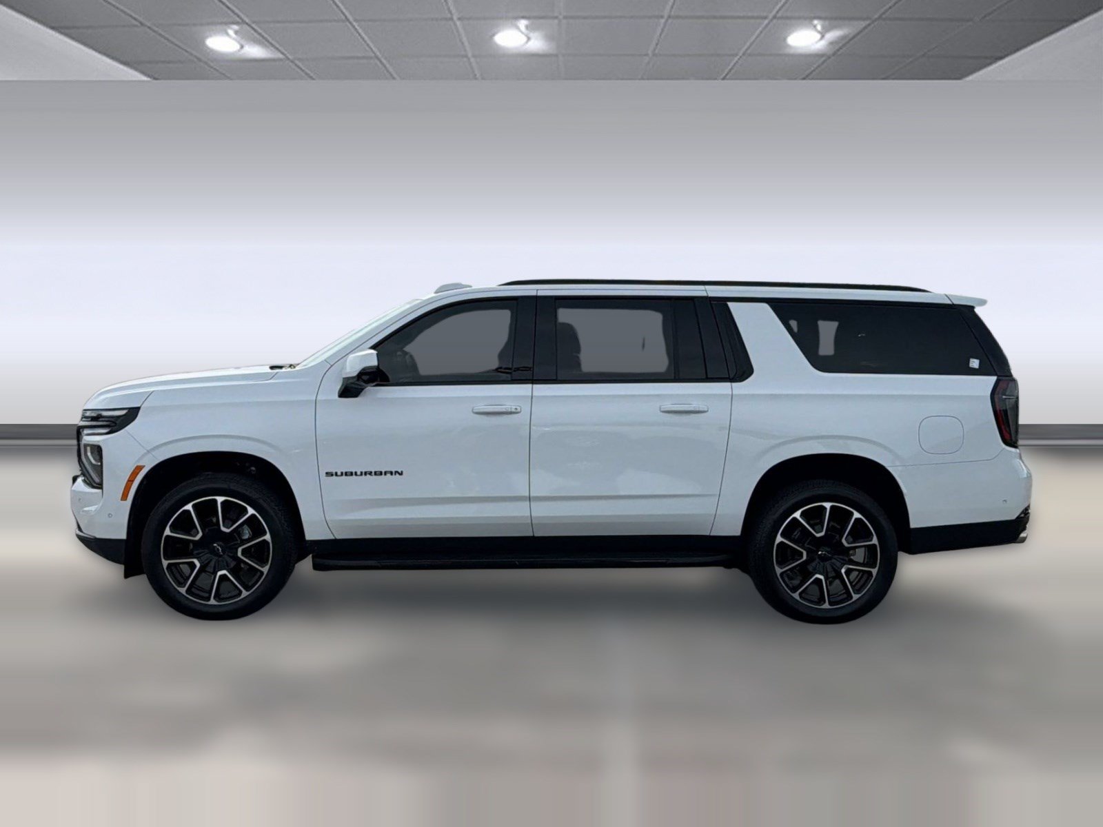Used 2026 Chevrolet Suburban RST w/ Comfort Package RWD image 2