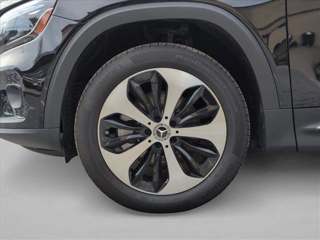 New 2025 Mercedes-Benz GLB 250 image 10