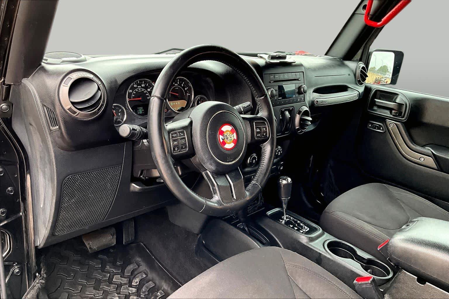 Used 2016 Jeep Wrangler Sport w/ Quick Order Package 24S AWD/4WD image 18