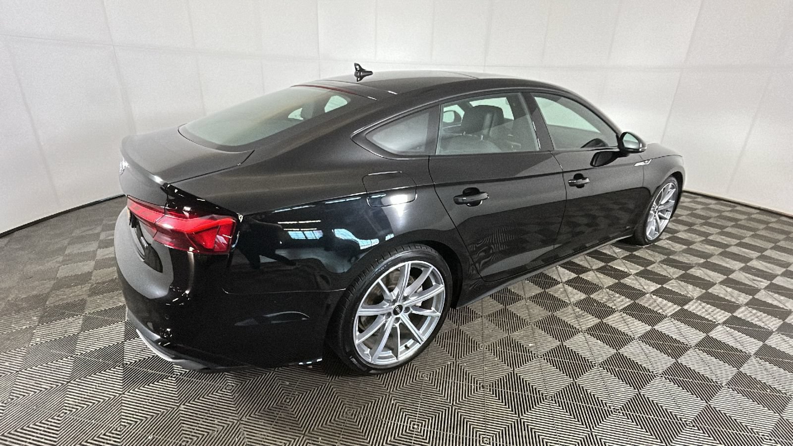 Used 2025 Audi A5 2.0T Premium Plus AWD/4WD video 2