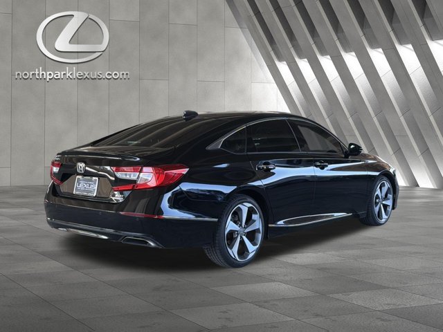 Used 2020 Honda Accord Touring image 5