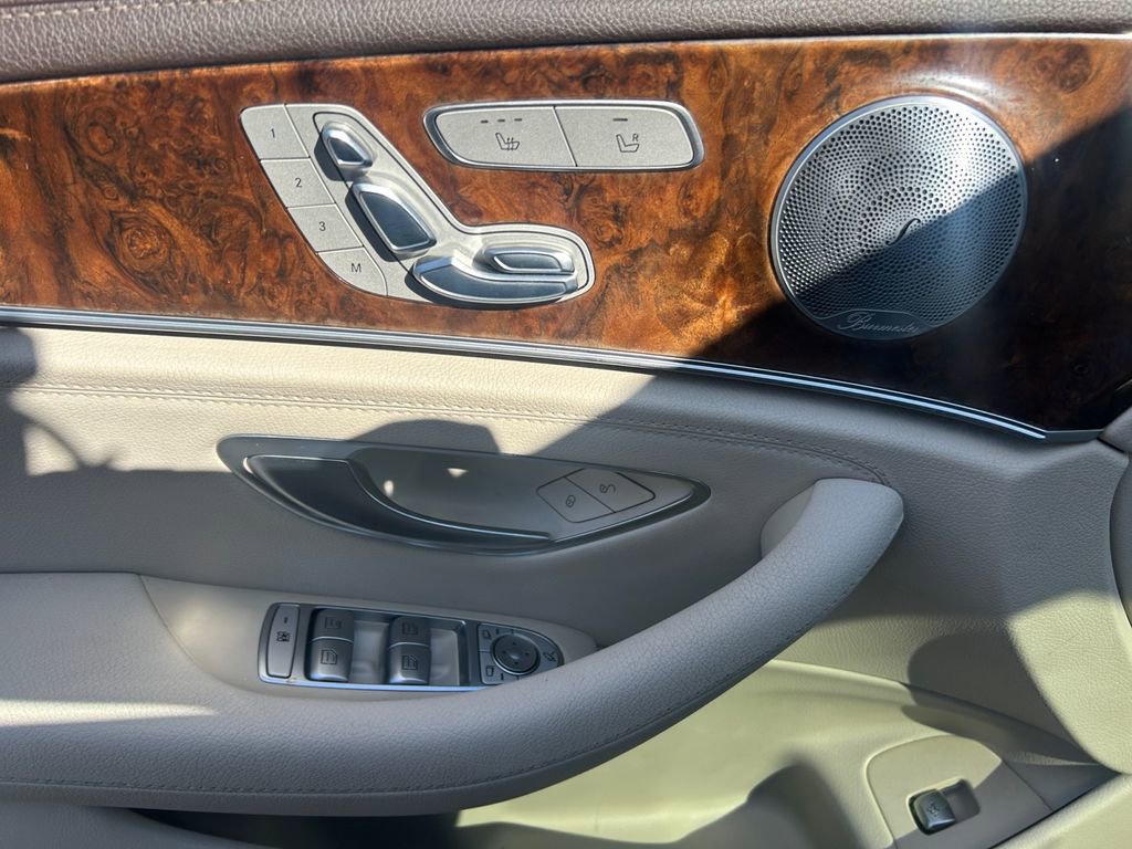 Used 2017 Mercedes-Benz E 300 4MATIC image 17