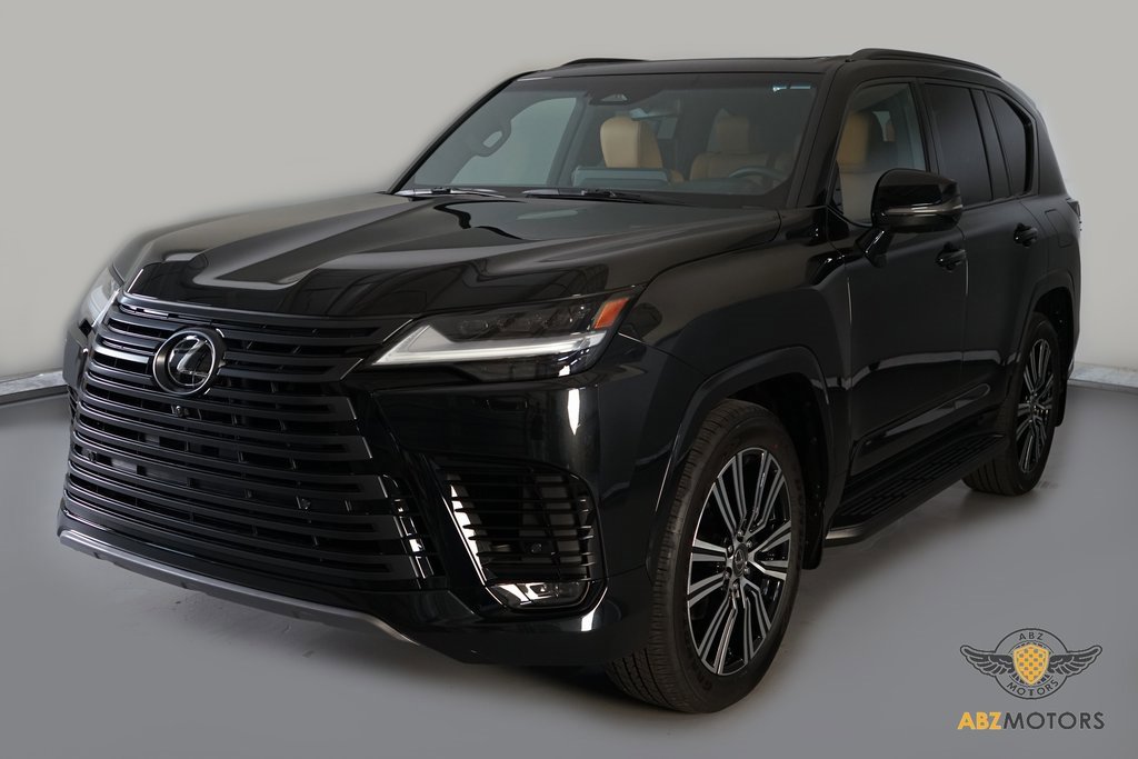 Used 2026 Lexus LX 600 4WD w/ Luxury Package image 3