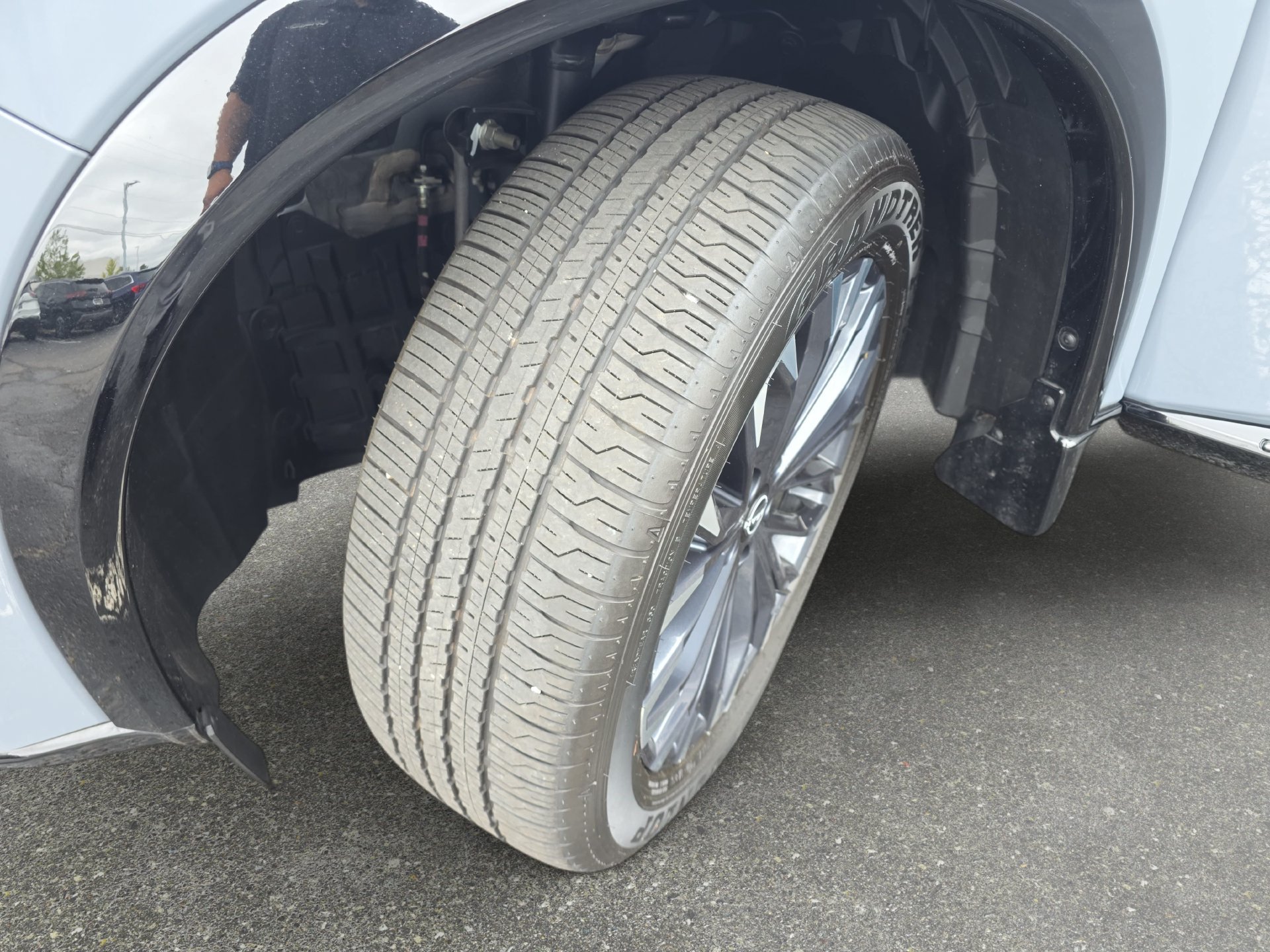 Used 2025 Nissan Rogue Platinum FWD image 31