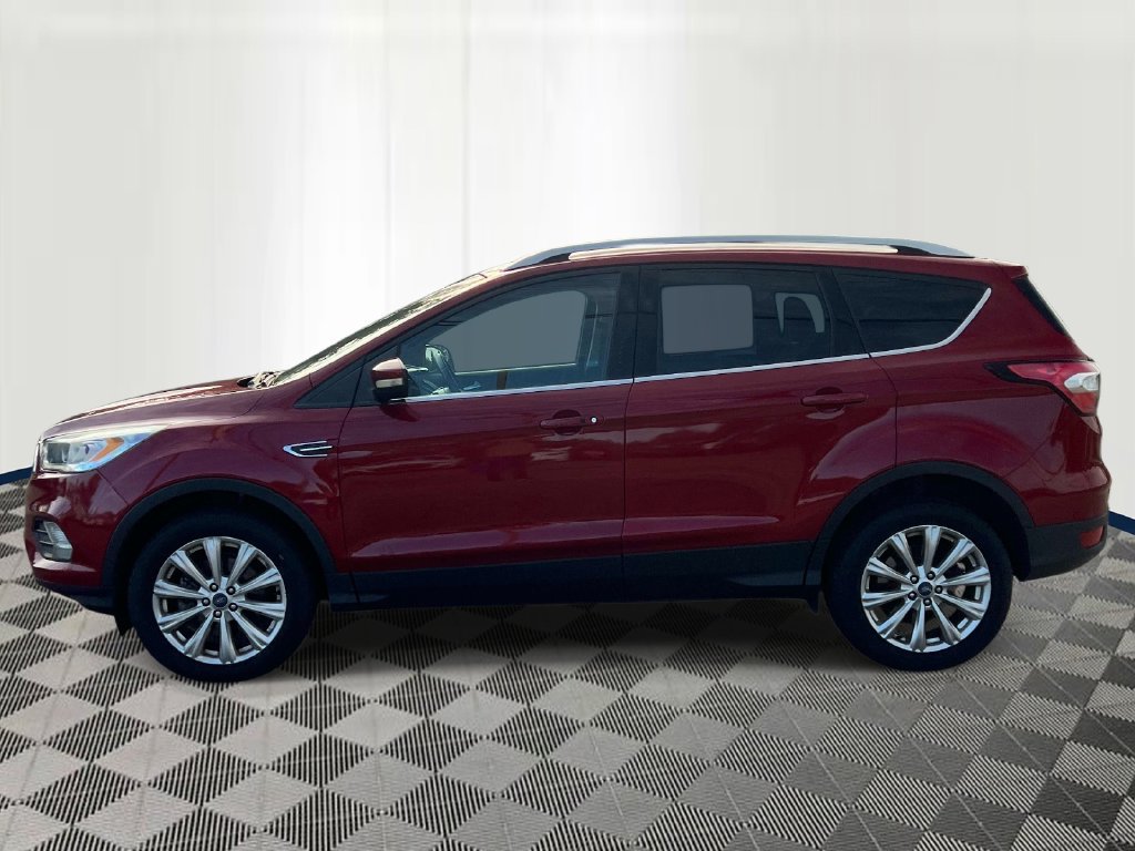 Used 2017 Ford Escape Titanium AWD/4WD image 2