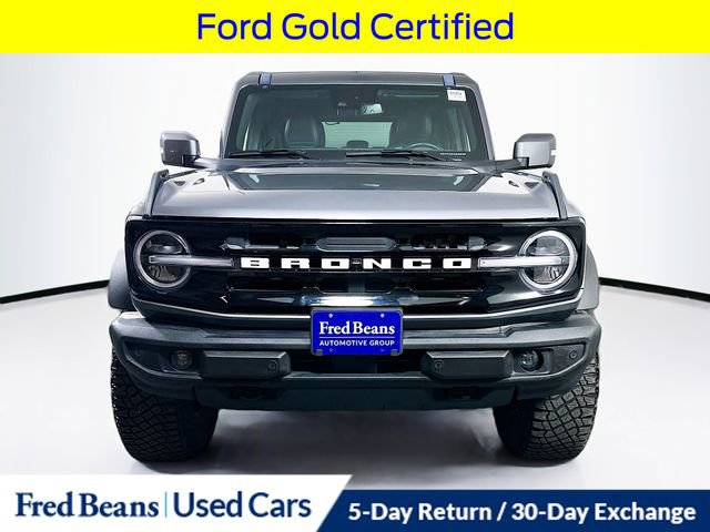 Used 2023 Ford Bronco Outer Banks w/ Sasquatch Package video 2