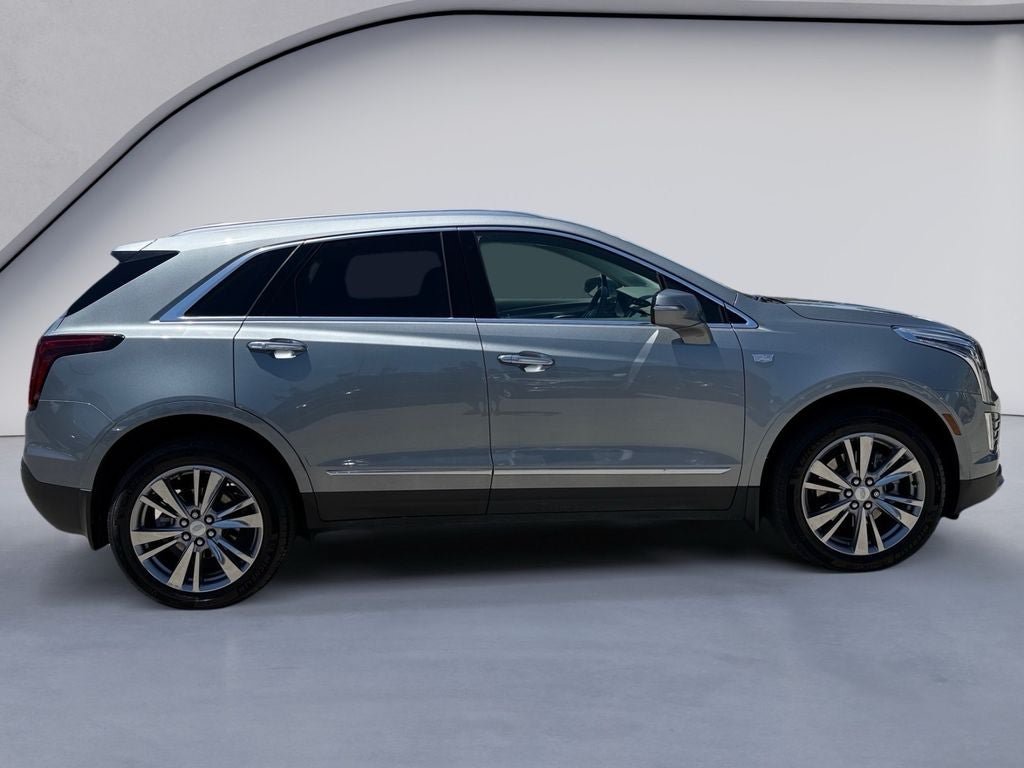 Used 2023 Cadillac XT5 Premium Luxury FWD image 6