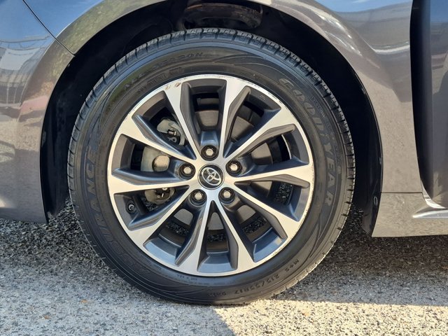 Used 2018 Toyota Avalon XLE FWD image 23