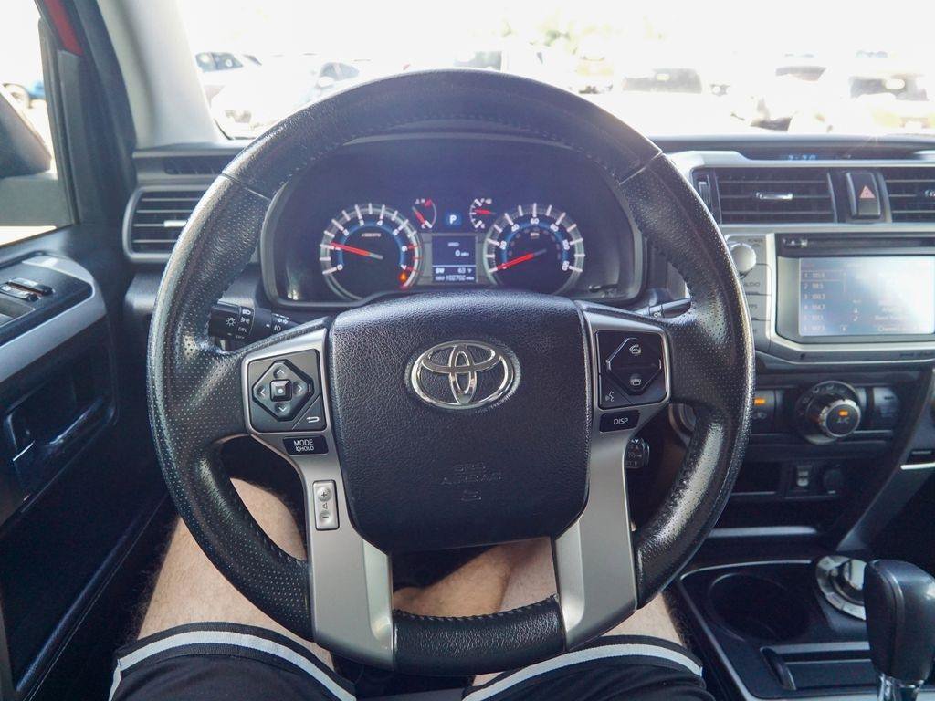 Used 2018 Toyota 4Runner SR5 Premium AWD/4WD image 19