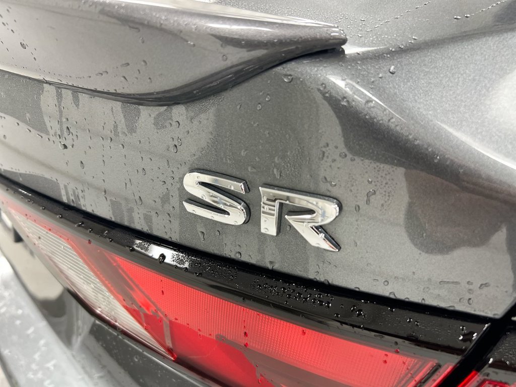 Used 2021 Nissan Sentra SR FWD image 25