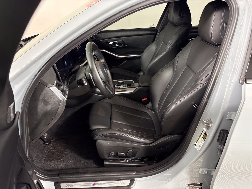 Used 2024 BMW 330i Sedan w/ M Sport Package RWD image 29